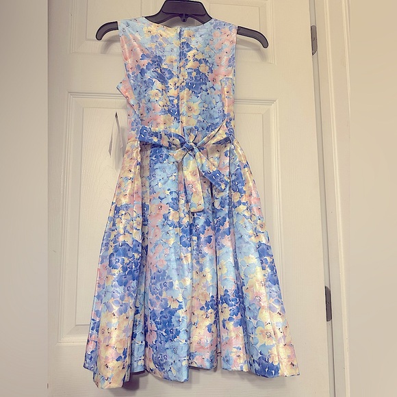 Girls Floral Pattern Dress - Picture 3 of 5